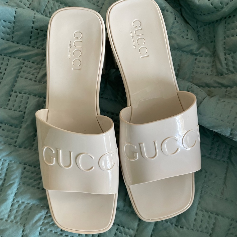 Gucci doll shoes never worn just don’t like the way they fit me